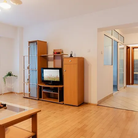 Piata Victoriei * Βουκουρέστι